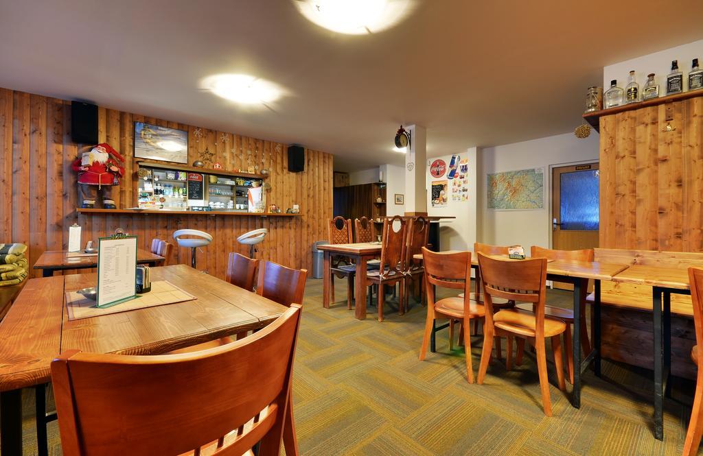 Penzion A Apartmany Skipark Hrabesice Krasne 外观 照片