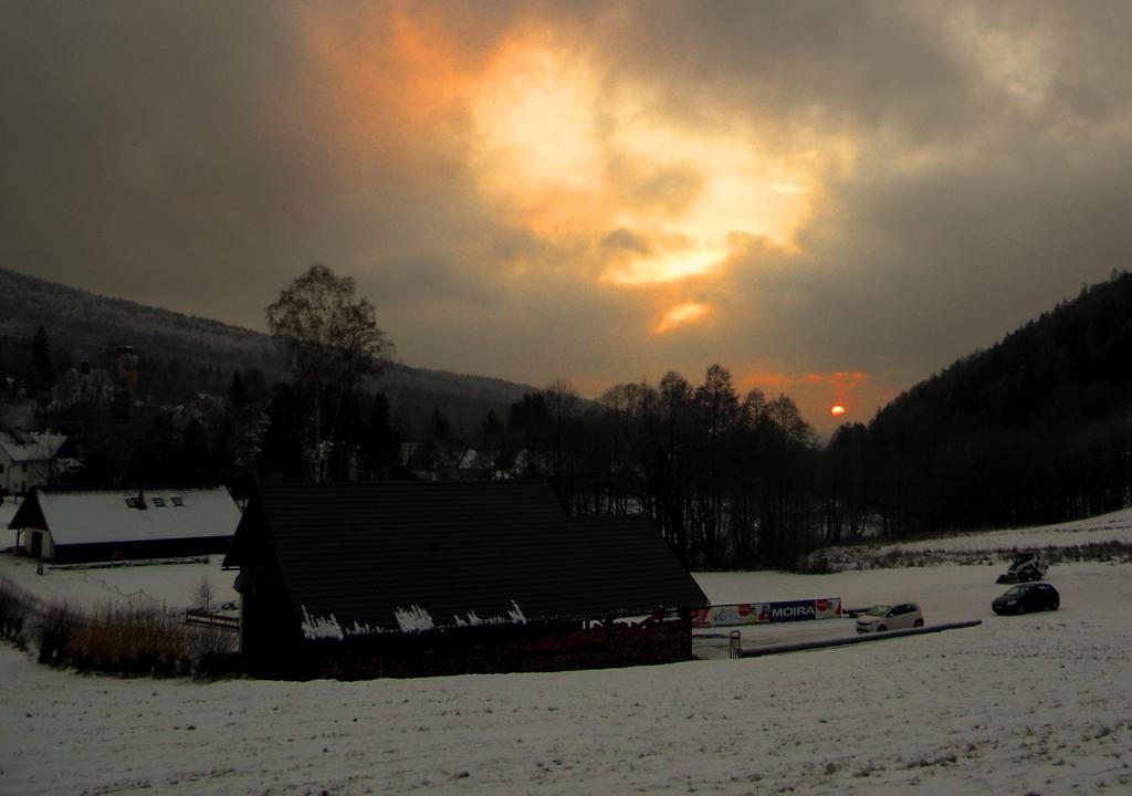 Penzion A Apartmany Skipark Hrabesice Krasne 外观 照片